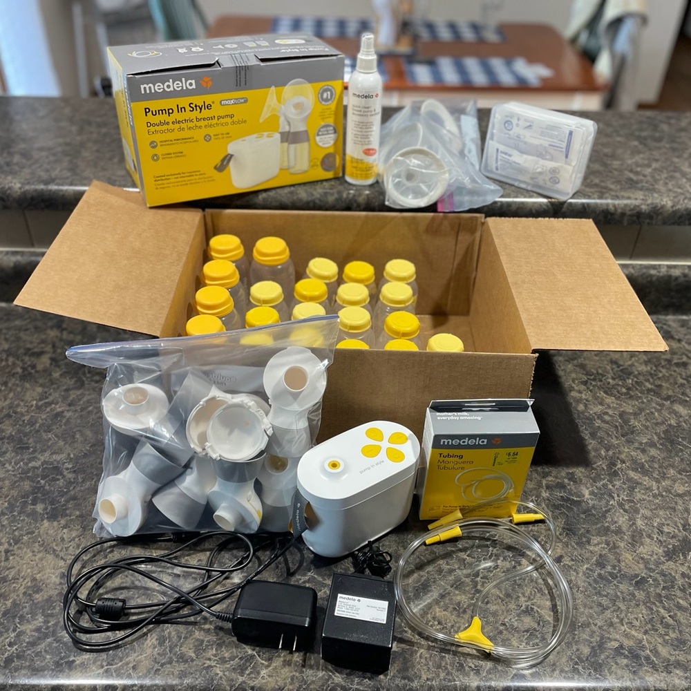 Medela Pump in Style Max Flow Bundle (cooler, bottles, colostrum collectors,etc)